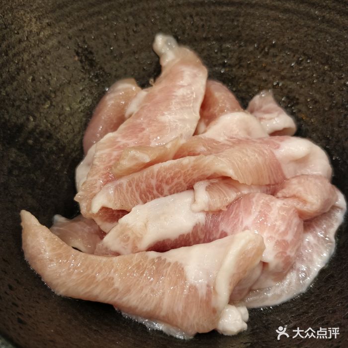 烧作牛肉海鲜炭舍(中海环宇城店)调味猪颈肉图片 - 第160张