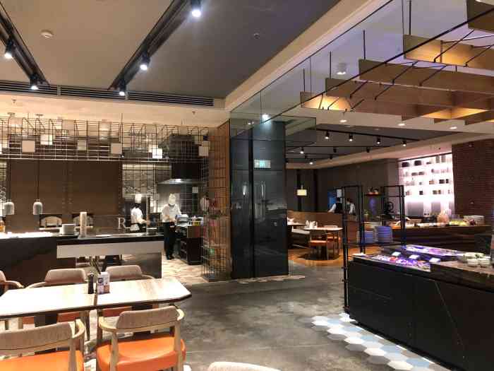 燃food studio全日制餐厅(西安万丽酒店)-"新开业的五星级酒店,环境