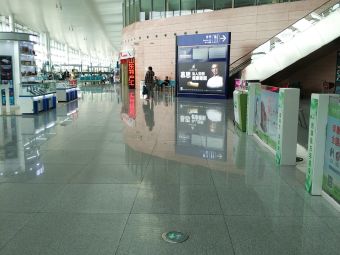 烟台蓬莱国际机场T1航站楼-停车场