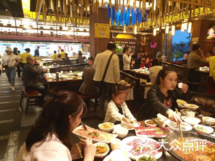 香佰里鲜货火锅(观澜国际店)的点评