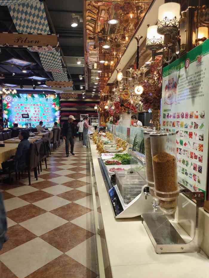 比尔森自助烤肉(百利城店)-"服务员一个个懒的都不像