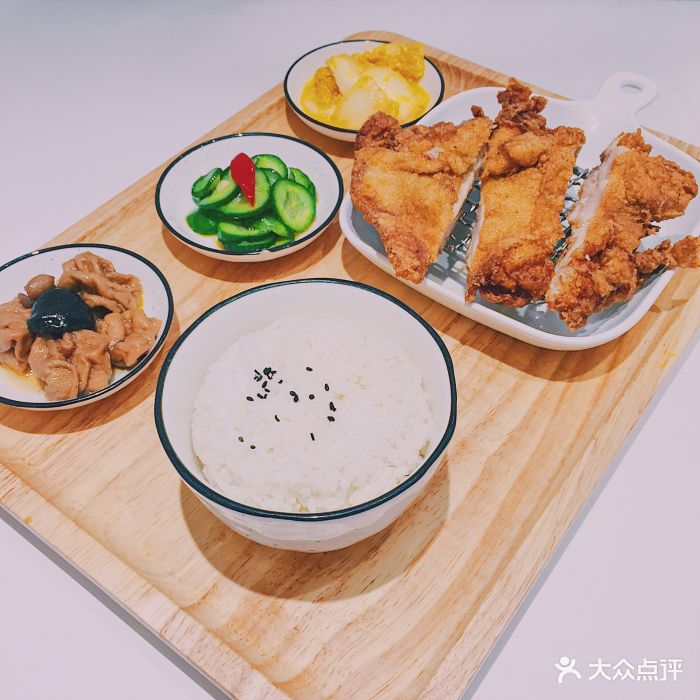 鸡腿饭套餐