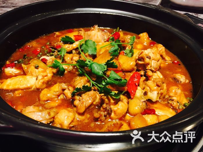 麻辣鸡煲