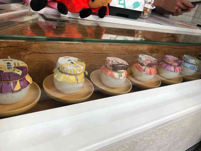 隔壁刘奶奶(东海店)-"这家的水牛奶必须试一试,冰着和加热都很香.