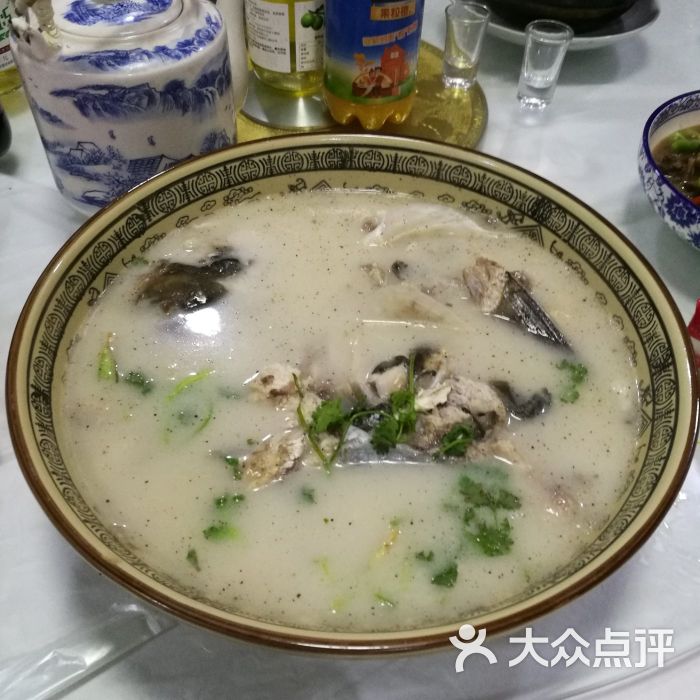店家美食:山水很a店家,我们到的早,还没到.洪泽县十大网农庄成都红图片