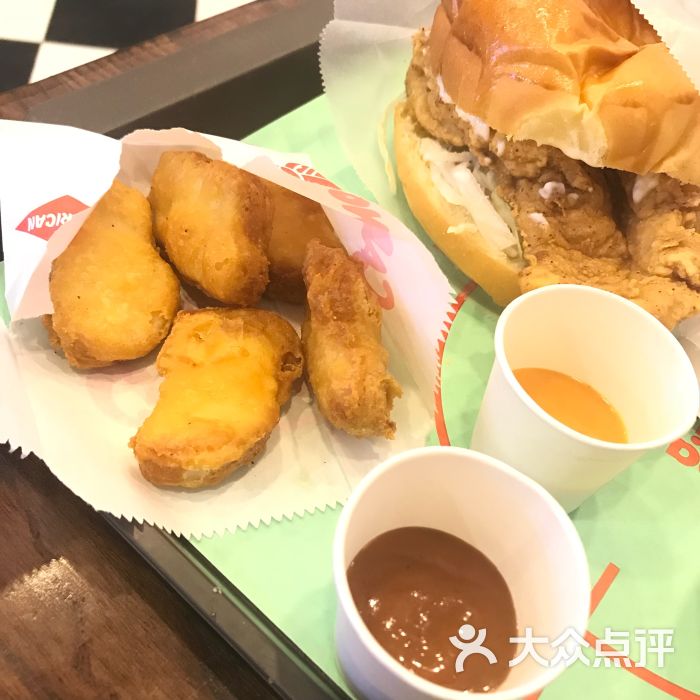 风味鸡块chickennuggets