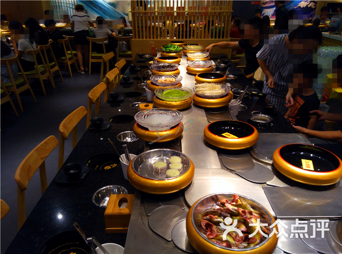 在成都“吃独食”火了“一个人的火锅”可以不只是冒菜