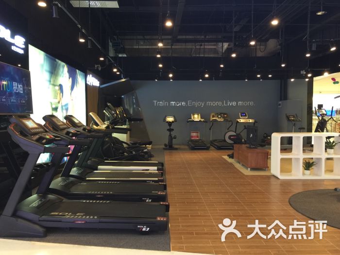 lifefitness体验店