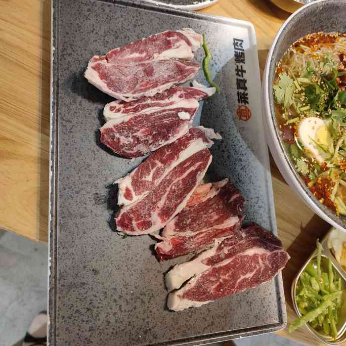 莱真牛烤肉-"听说他家的牛肉都是空运来的! 品质超高 .