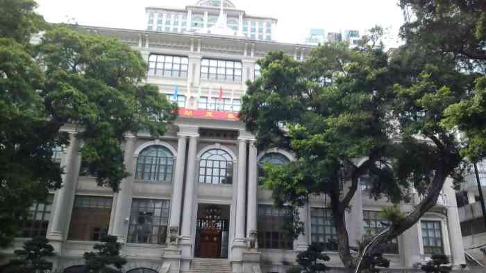 广东省财政厅大楼-"在北京路中轴线上,占据天时地利的