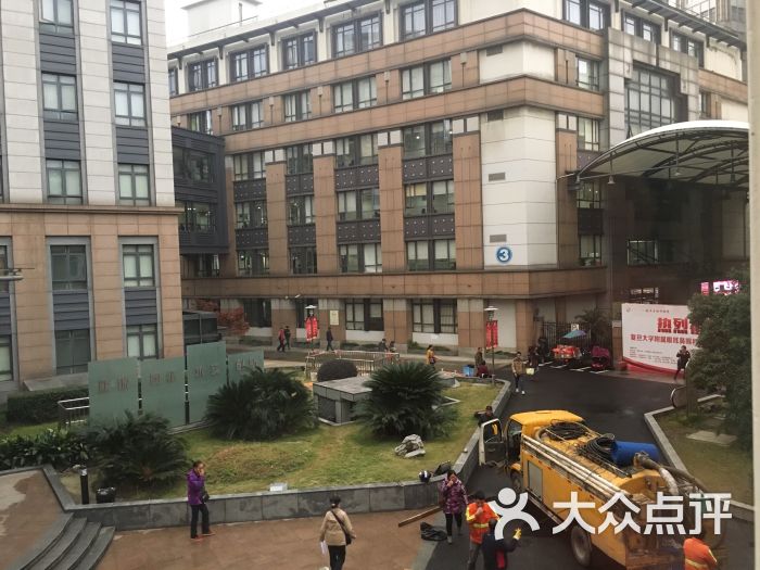 复旦大学附属眼耳鼻喉科医院(汾阳路总院)-图片