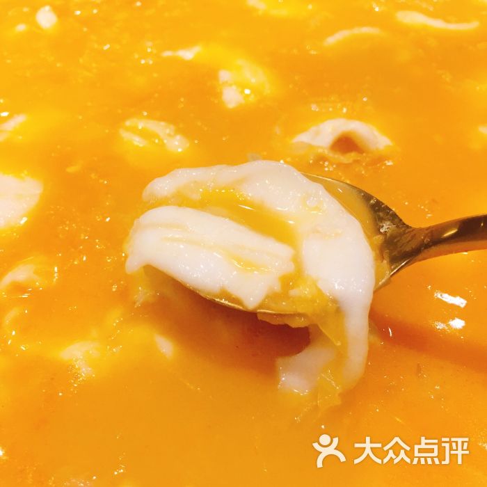 酸菜炖黄花鱼膏