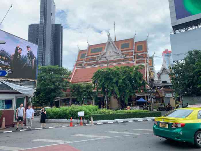 义德堂"每次去泰国曼谷的时候都会去捐棺材,毕竟是-大众点评移动版