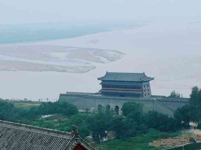 潼关古城"一路沿着沿黄公路方向行驶,风景很美…顺.