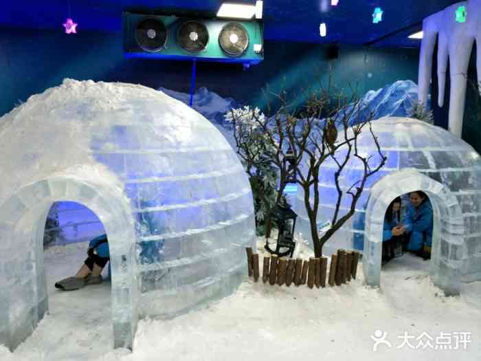 广州时尚天河北极小镇冰雪乐园