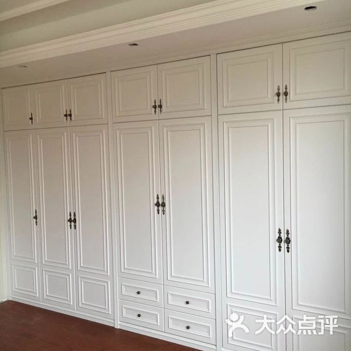 索菲亚衣柜橱柜全屋定制