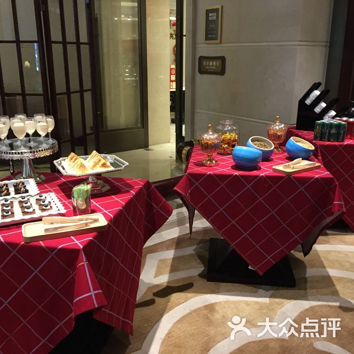 龙之梦大酒店自助餐