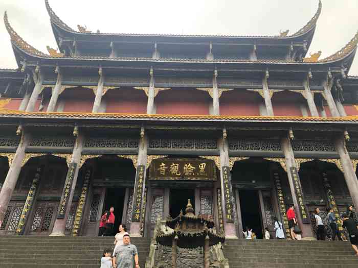 方山风景区-"听说泸州黑脸观音很灵验,有求必应,所以周.