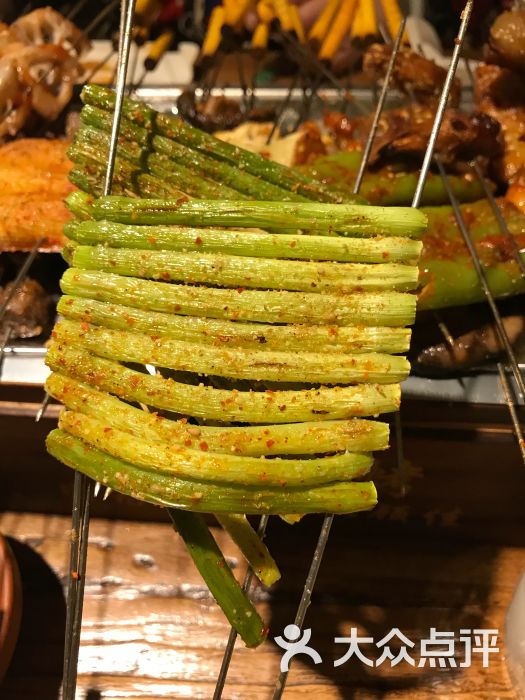 顾佳电烤-树椒五分熟电烤串吧烤蒜苔图片 - 第31张