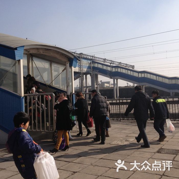 芦台火车站