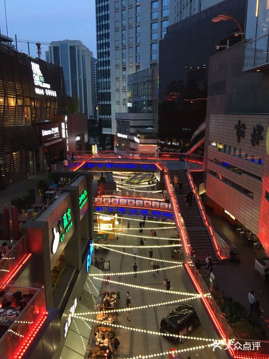 勒泰中心图片