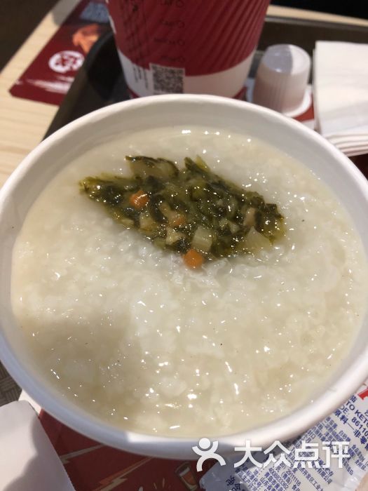 雪菜笋丁鸡肉粥