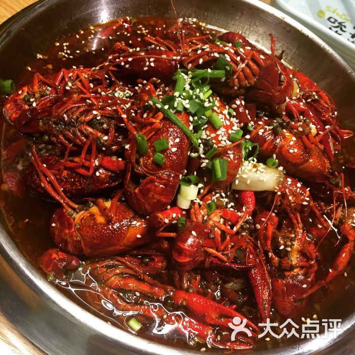 吮指招牌小龙虾