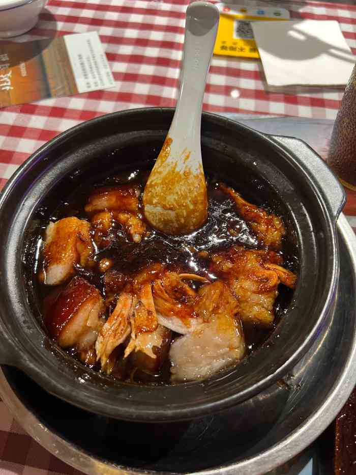 探店定西路新店阿俊海鲜大排档