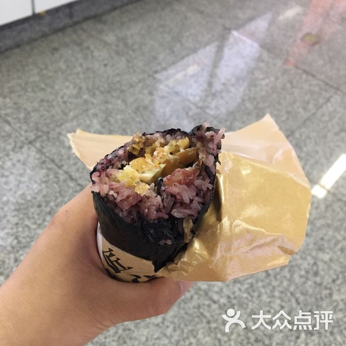 过路人饭团