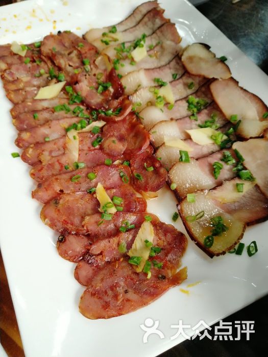 农家腊肉双拼