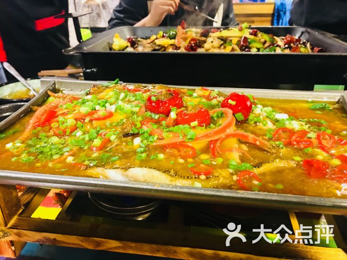 滋味烤鱼招牌烤鲈鱼图片 第9张
