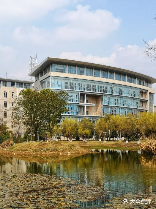 西南财经大学(柳林校区)-图片-温江区学习培训-大众