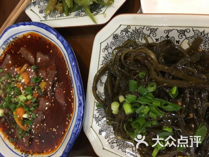 江油刘留水泡(绵阳店)-美食-绵阳肥肠-大众点评手上起的像鱼籽一样的图片图片