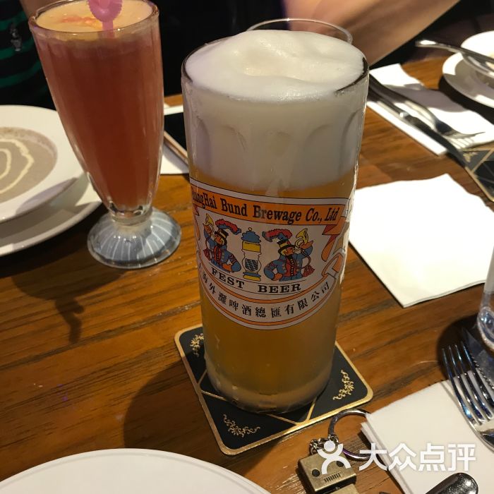 1886汽车主题德国餐厅(外滩13号店)自酿啤酒图片 - 第2张