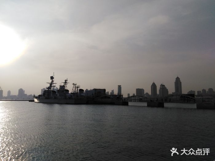 海军博物馆由中国人民解放军海军创建,是中.