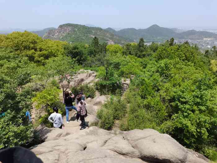 灵岩山风景区-"苏州知名庙宇里最接地气的,门票只要1.