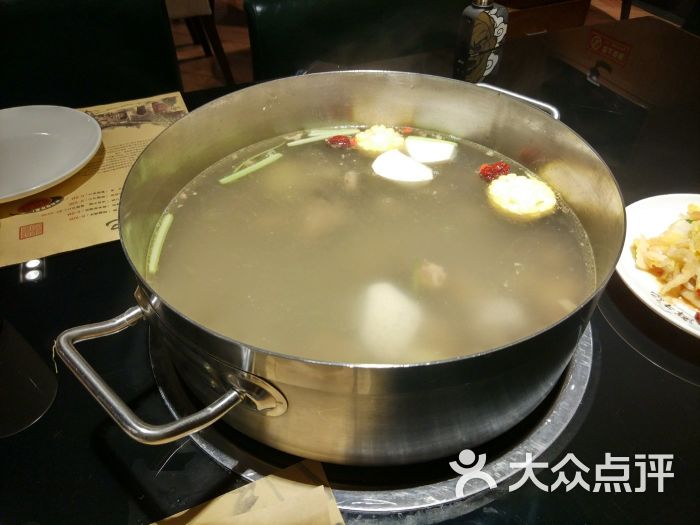 鲜牛记潮汕牛肉火锅(潘家园店)牛骨汤锅底图片 - 第3张