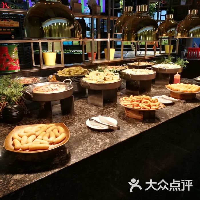 欢乐牧场自助餐厅