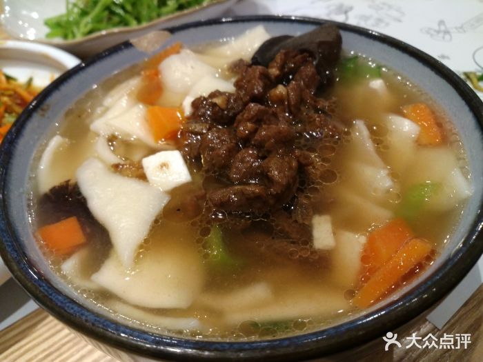 原汤牛肉面片