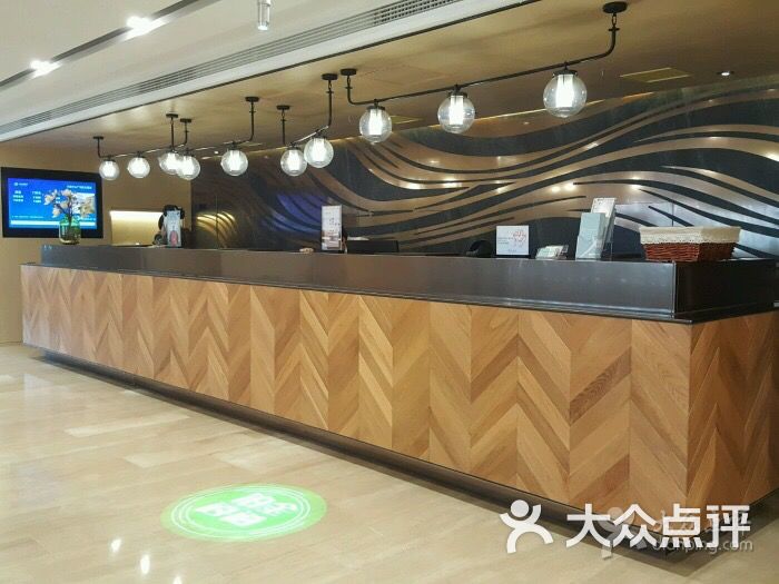 大连中山广场亚朵酒店地址,电话,价格,预定(图