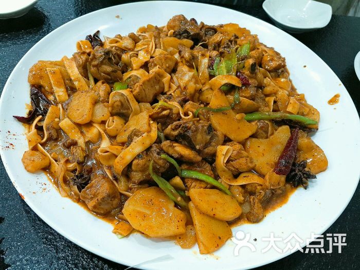 撒尔塔大盘鸡店图片 - 第1张