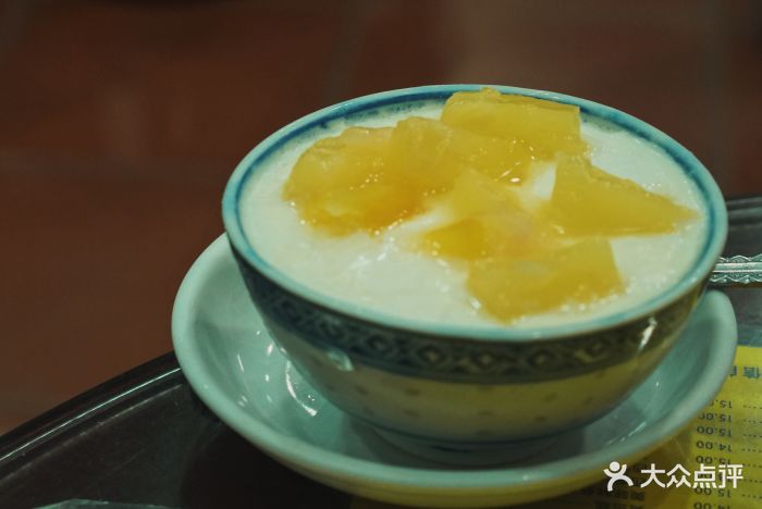 菠萝双皮奶