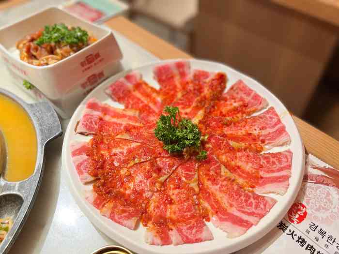 韩宫宴炭火烤肉(武汉国际广场店)