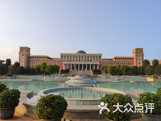 云南大学呈贡校区工商管理与旅游管理学院mba教育中心
