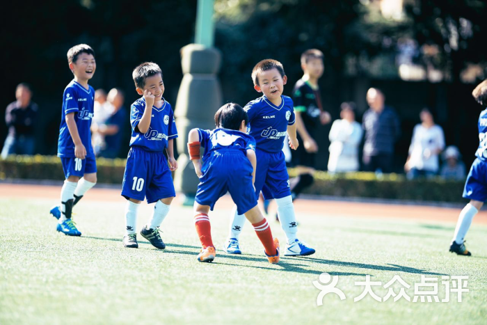 阿森纳(中国)足球学校(联洋营)-图片-上海购物
