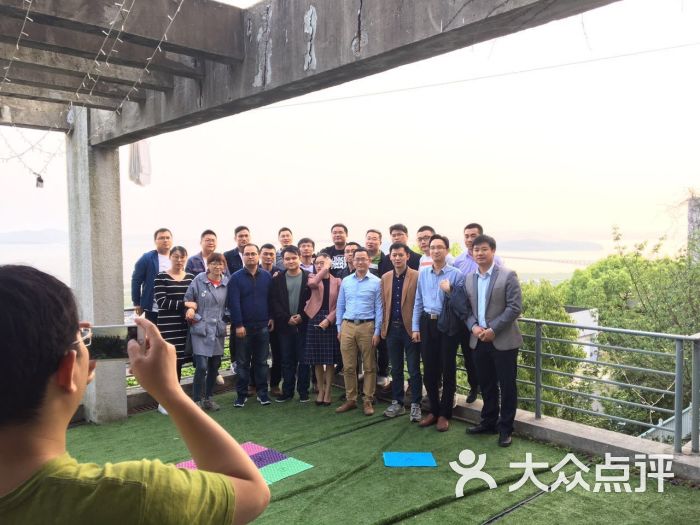 太湖别墅山水娱乐休闲轰趴馆-别墅-苏州休闲娱室内效果图大全图片简约图片