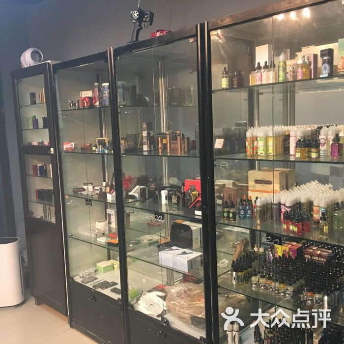 shunovo vape 思树电子烟实体体验店