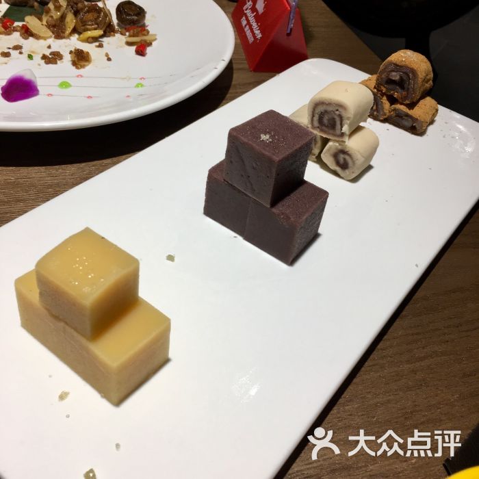 北京羲和雅苑烤鸭坊(长宁来福士店)宫廷点心图片 - 第1361张