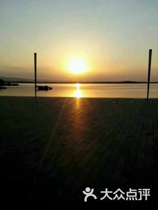 文嬴湖-有一种情绪叫不具名的悲伤的相册-大同