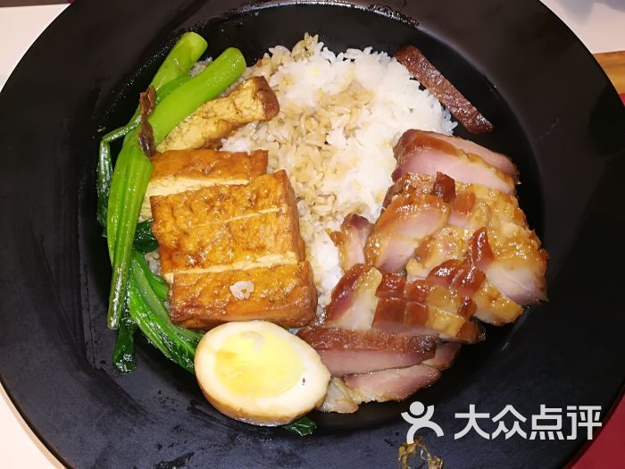 真真小吃(居然之家店)叉烧肉饭图片 - 第1张